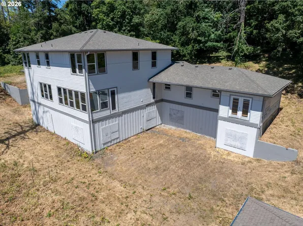 15990 SW 133rd Ave, Tigard, OR 97224