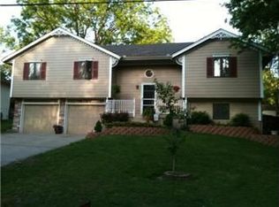 4707 N Drury Ave, Kansas City, MO 64117