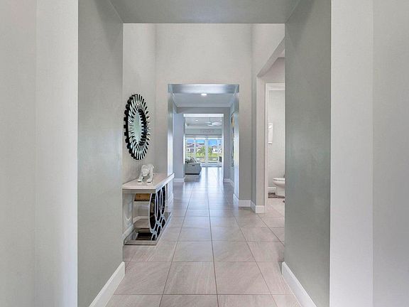5th image of 15781 Goldfinch Circle