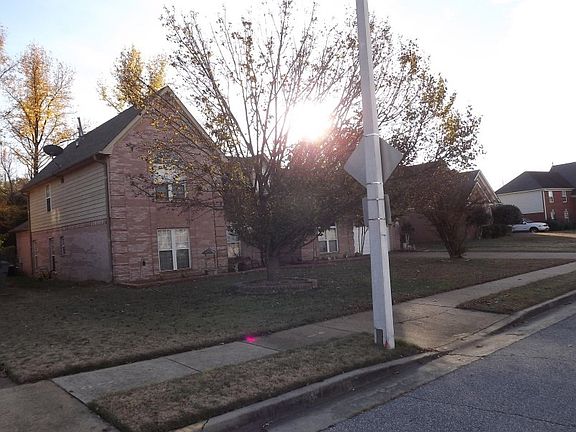 3rd image of 8667 Green Heron Ln