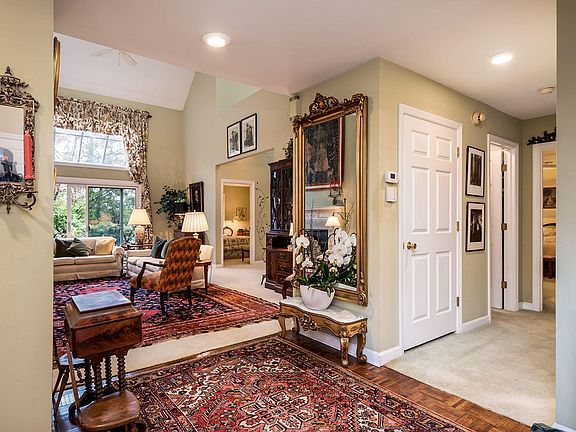 5th image of 1116 Bordeaux Cir