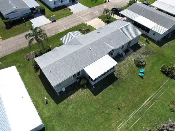 7658 Niantic Ave #V4, Micco, FL 32976