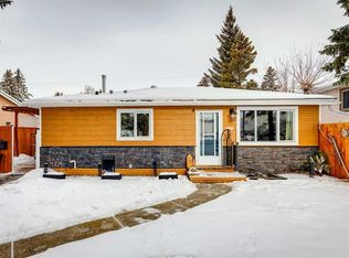 8620 S 46th Ave NW, Calgary, AB T3B1Y7