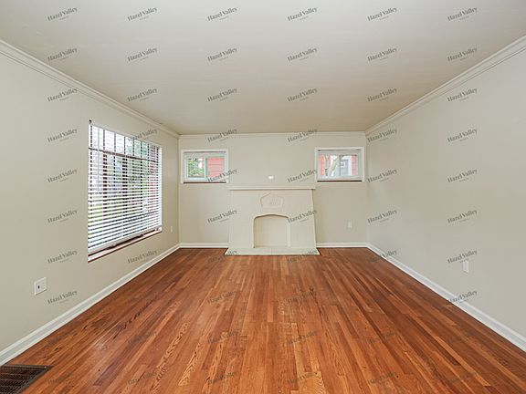 5th image of 84 Hartman St