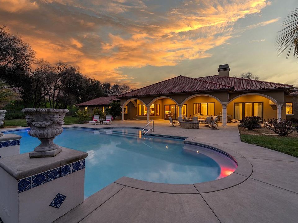 1st image of 10454 Fox Meadow Ct