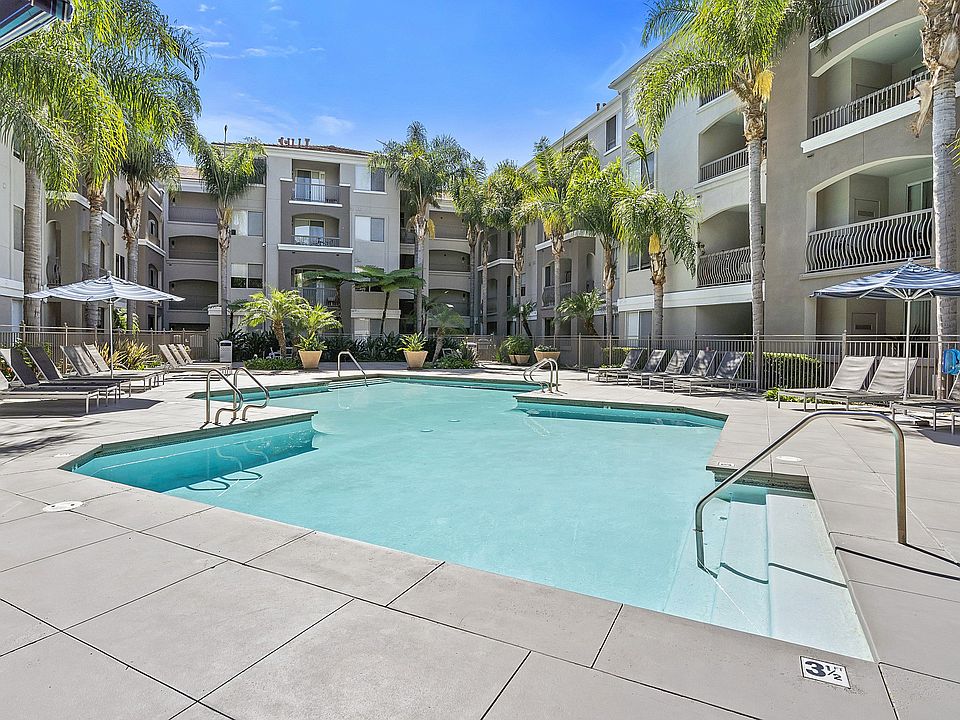 Windsor at Main Place - 1235 W Town And Country Rd Orange CA | Zillow