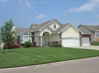 2812 Danbury Cir, Augusta, KS 67010