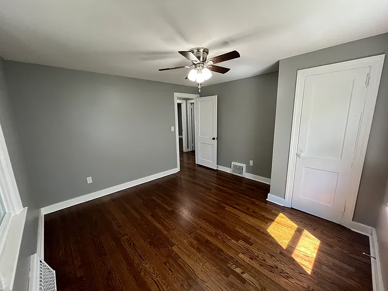 202 Canaan Rd — Photo 9