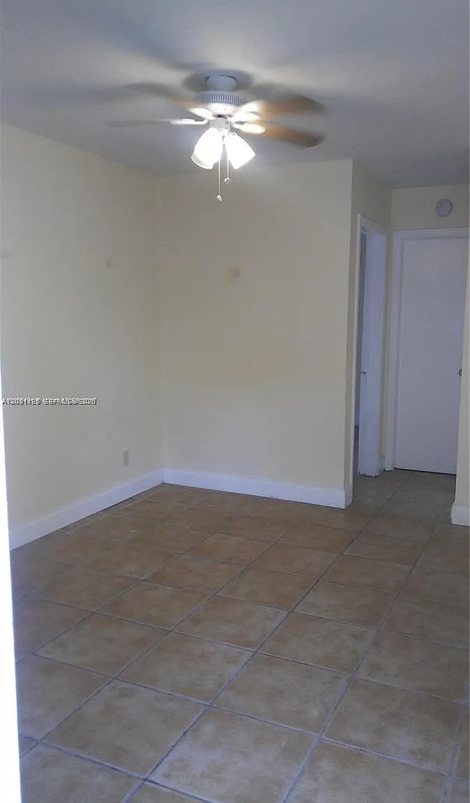 Silver Bluff Est-Sec B — Photo 1