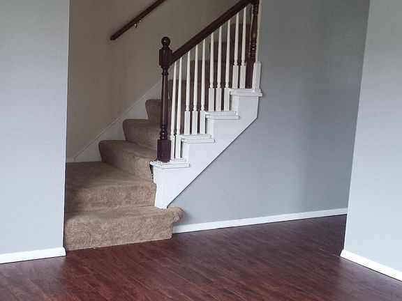 2nd image of 1423 Greenfield Ave