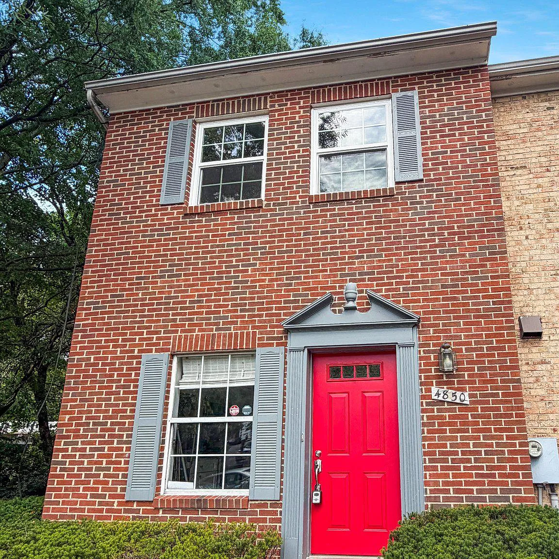 3 bed, 3.5 bath, 1652 sqft, $3,200 — Photo 1
