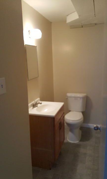 2nd image of 1092 Lake Shore Dr