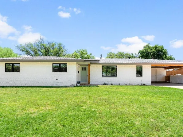 1702 E Buckley St, Brownfield, TX 79316