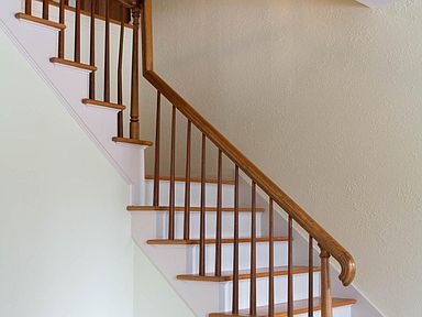 Stairway up to second floor from the foyer