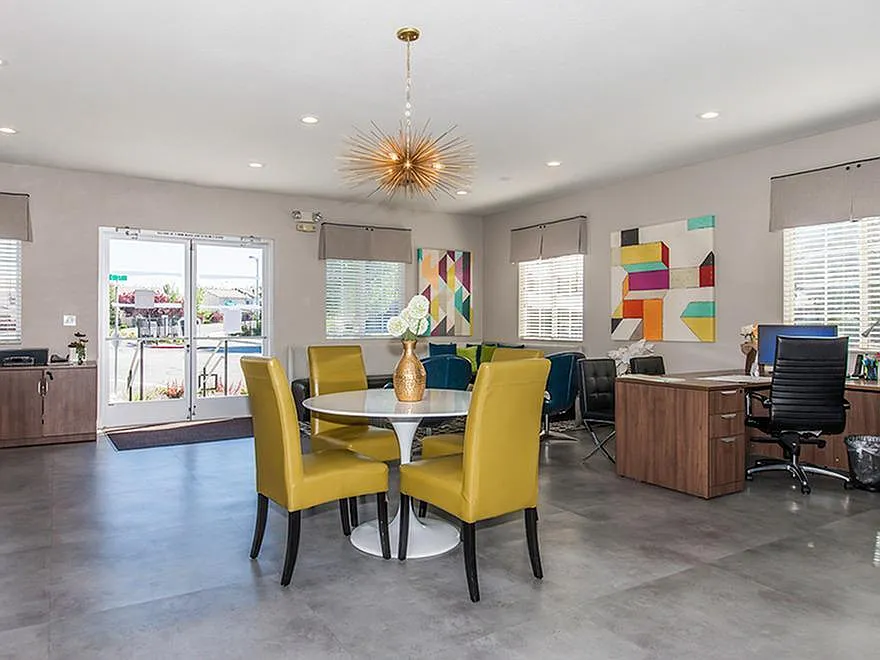 Building Photo - VERONA APARTMENT HOMES