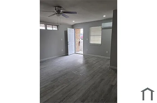 311 E Hart Ave #1 Photo 1