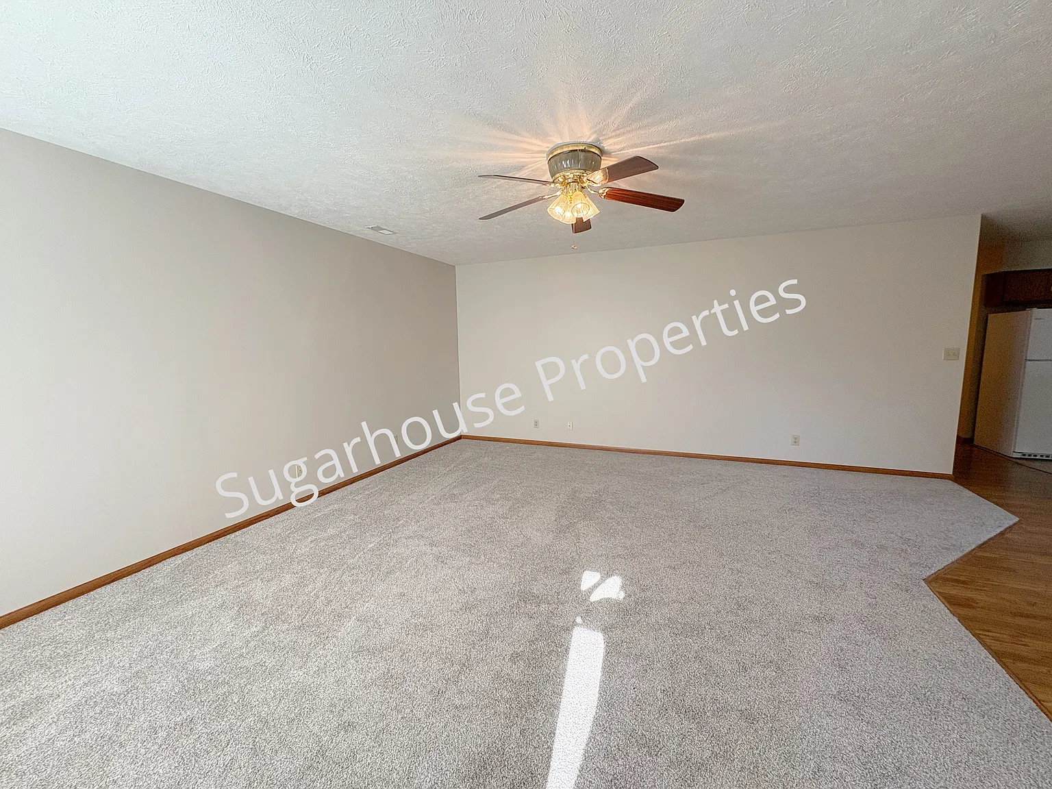 2 bed, 1220 sqft, $1,695 — Photo 2