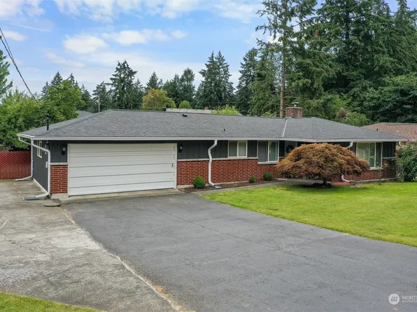 11104 Lundstrom Drive SW, Lakewood, WA 98498