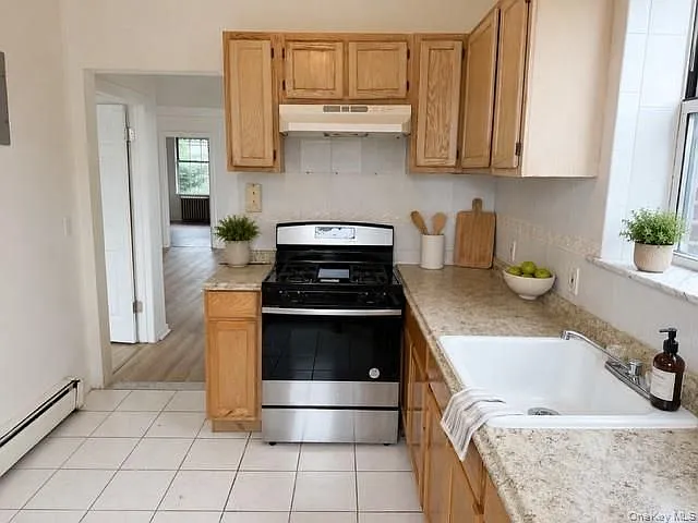 2 bed, 1.0 bath, 1035 sqft, $2,700 — Photo 3