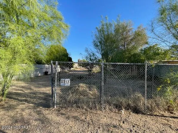 2117 W Wetmore Rd #2, Tucson, AZ 85705