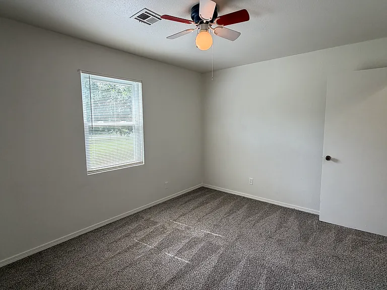 8700 S Westminster Rd — Photo 20
