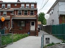1st image of 2426 Curtis St