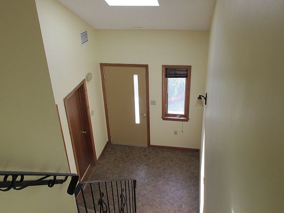 2nd image of 344 Elm St Unit 11