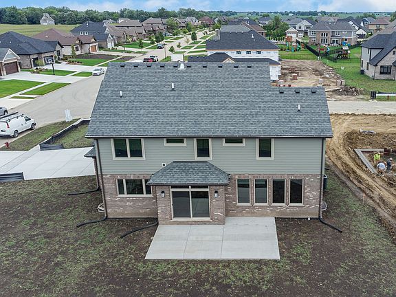 5th image of 1805 Rose Dr