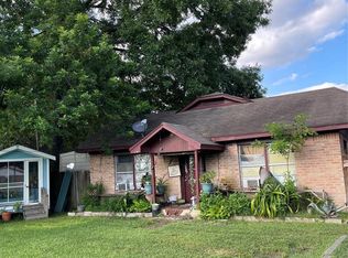 9816 Fulton St, Houston, TX 77076