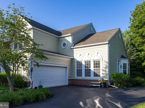 11 Musket Ct #53, West Chester, PA 19382