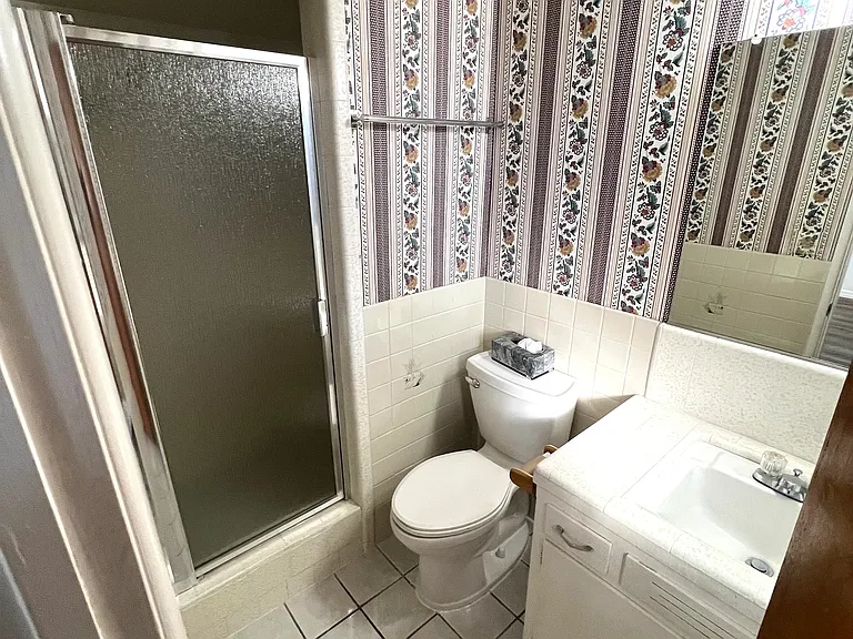21849 Cottonwood Ave — Photo 26