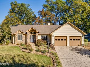 206 Kiyuga Ln, Loudon, TN 37774