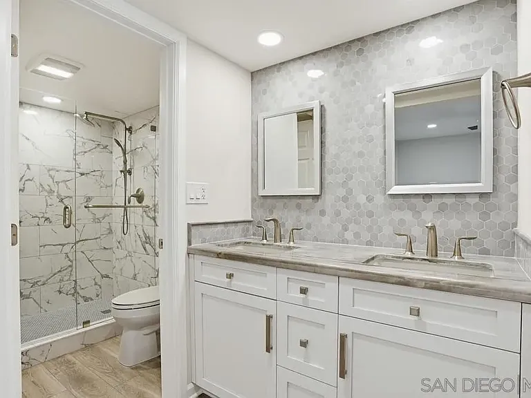 Primary Bath/Spa