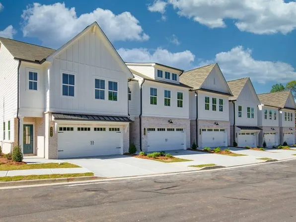 2371 Whitburn Rd, Lawrenceville, GA 30043
