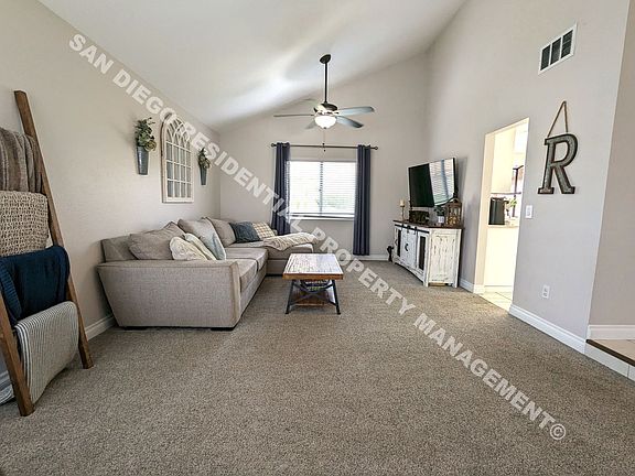 3rd image of 14397 Meadowrun St