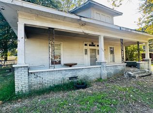 350 Gordon St, Jackson, TN 38301
