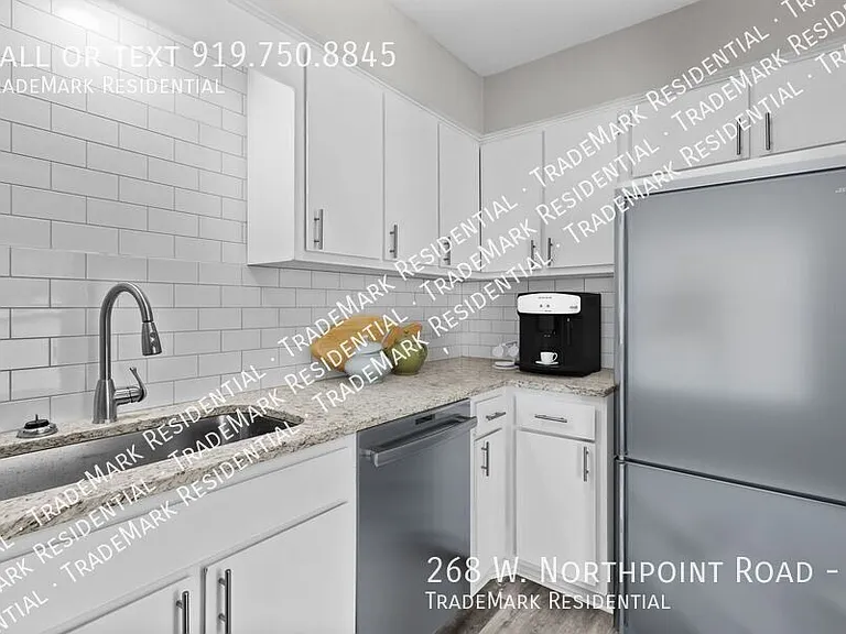 268 W Northpoint Rd #B — Photo 7