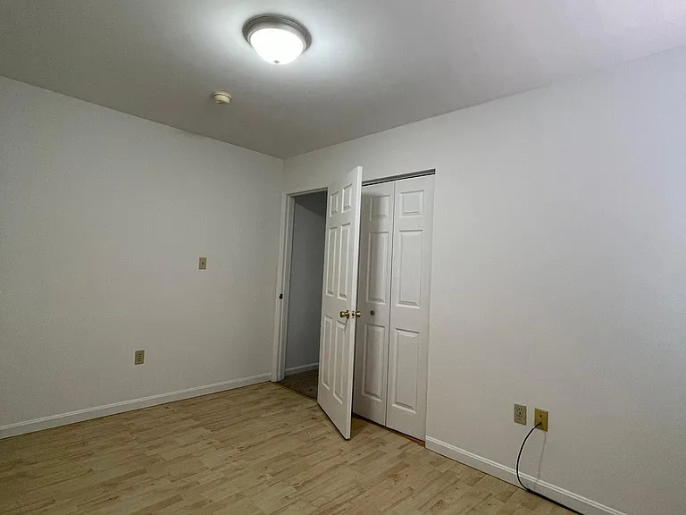 8346 Lincoln Dr — Photo 17