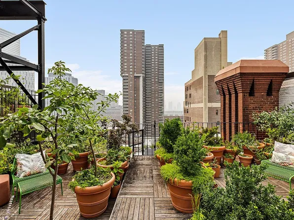 165 Duane St, New York, NY 10013