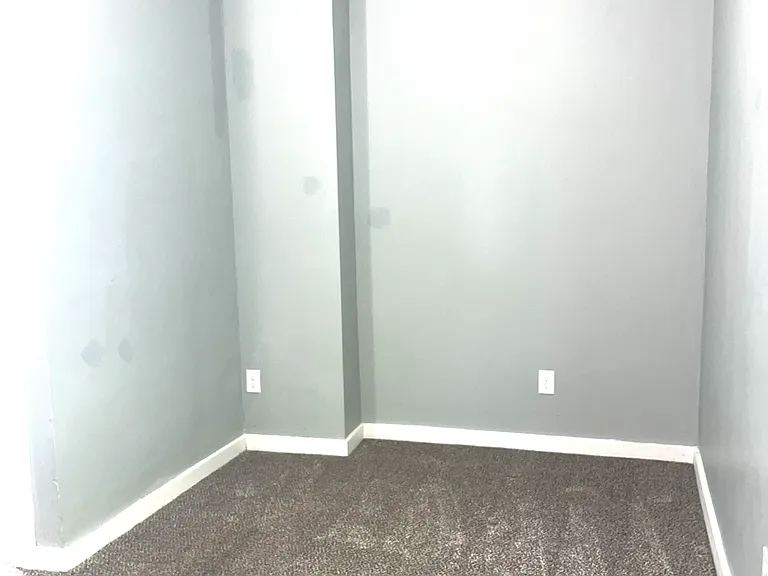 2215 W Market St — Photo 6