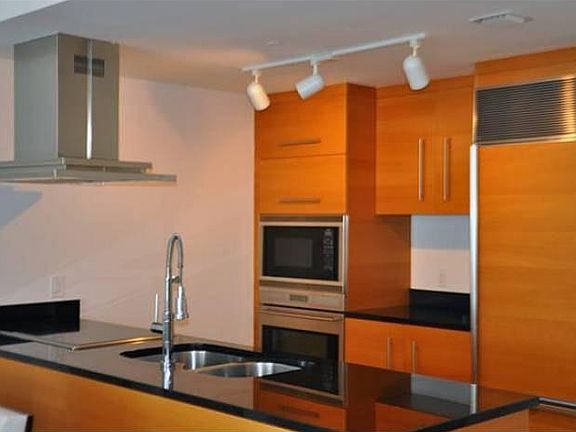 4th image of 485 Brickell Ave APT 2307