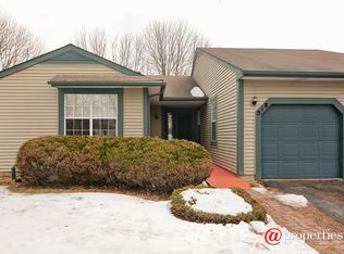 518 Lyon Dr, Buffalo Grove, IL 60089