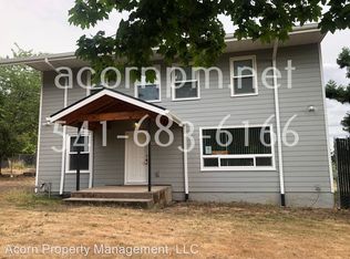 4314 SE Raymond St, Portland, OR 97267