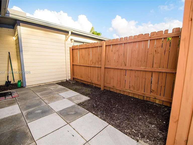 1804 My Pl — Photo 14