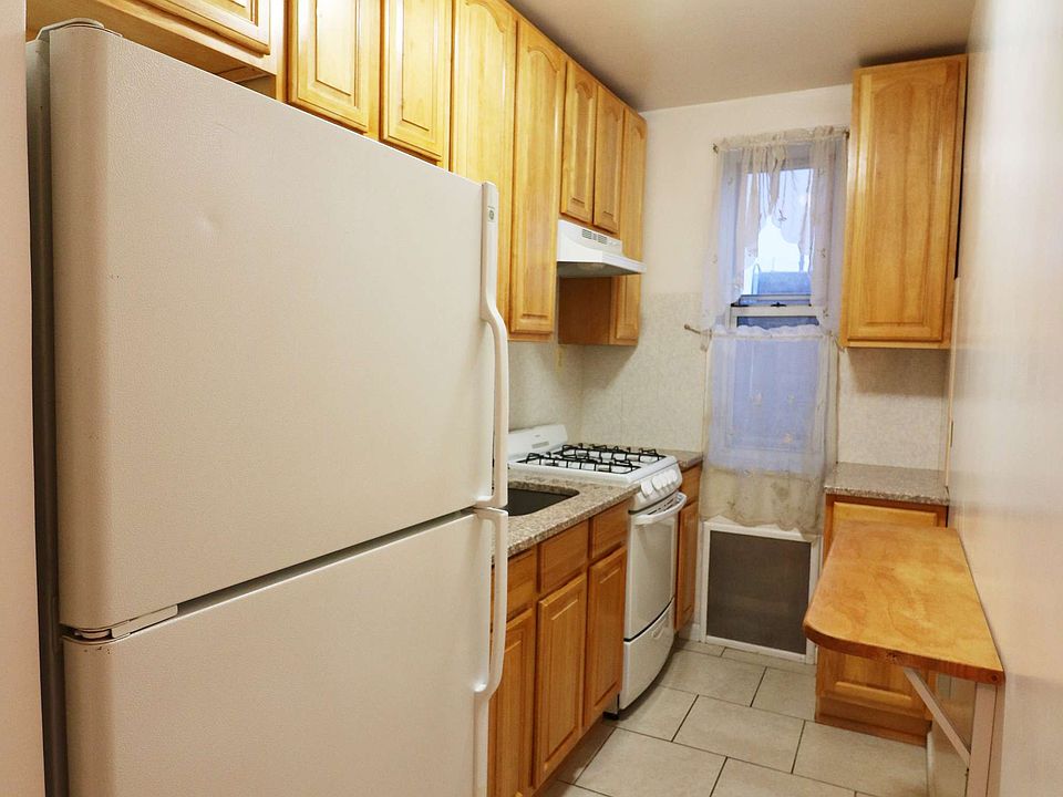1st image of 2900 Ocean Ave APT 4A
