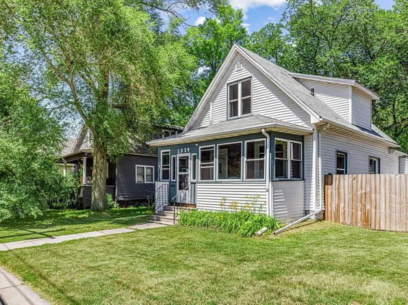1329 1st Ave N, Fargo, ND 58102