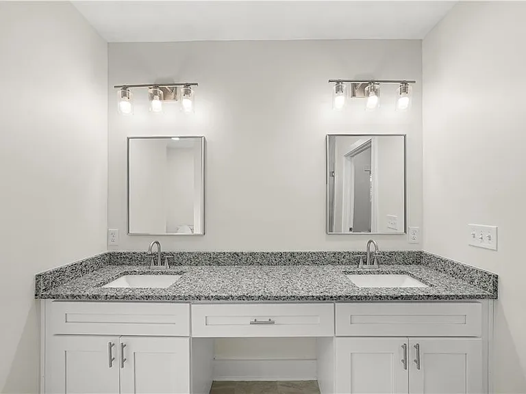 5383 Tilly Mill Rd — Photo 19