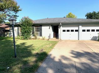 5516 Topper Ct, North Richland Hills, TX 76180