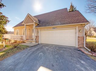4177 Boulder Pond Dr, Ann Arbor, MI 48108