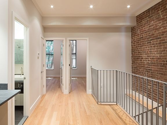 5th image of 232 E 88th St APT 1B